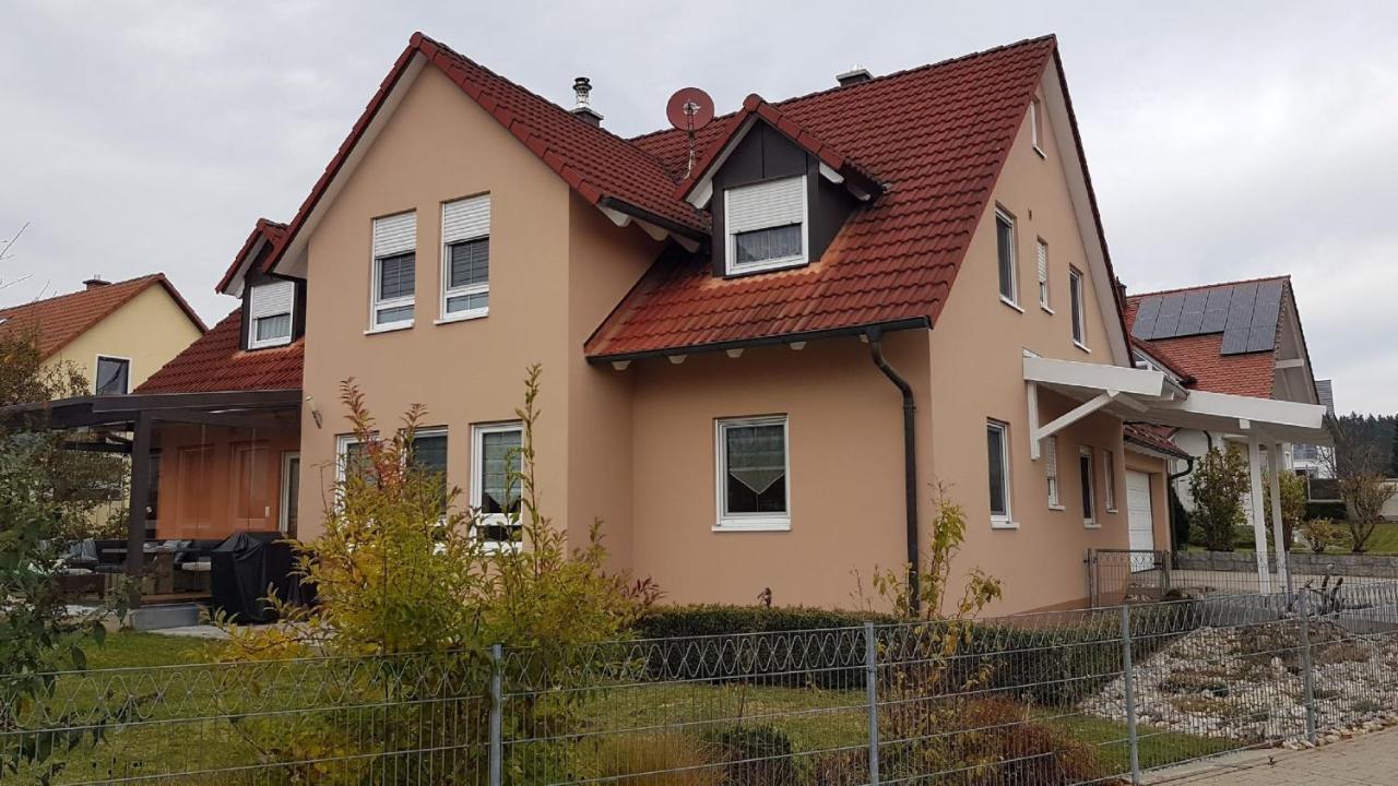 Ferienwohnung Am Kapellenäcker Neumarkt in der Oberpfalz Exterior foto